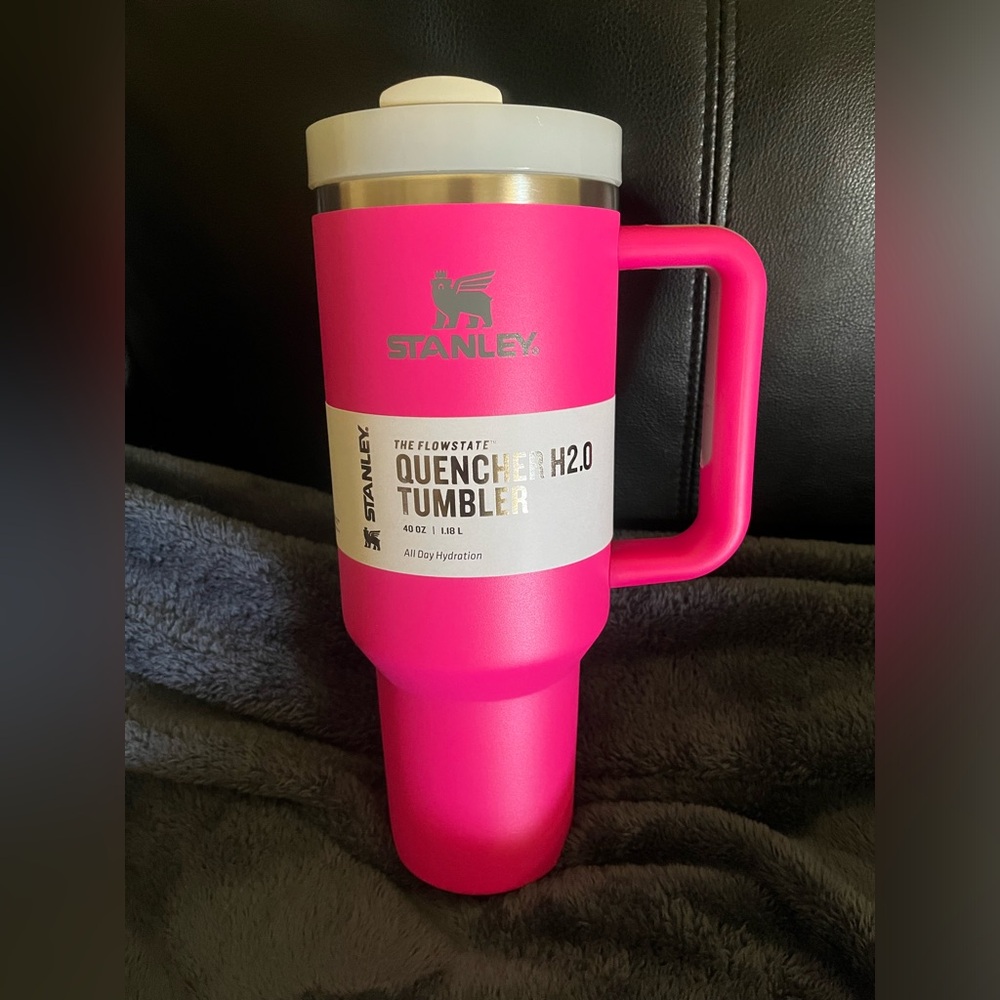 Stanley 40 oz tumbler